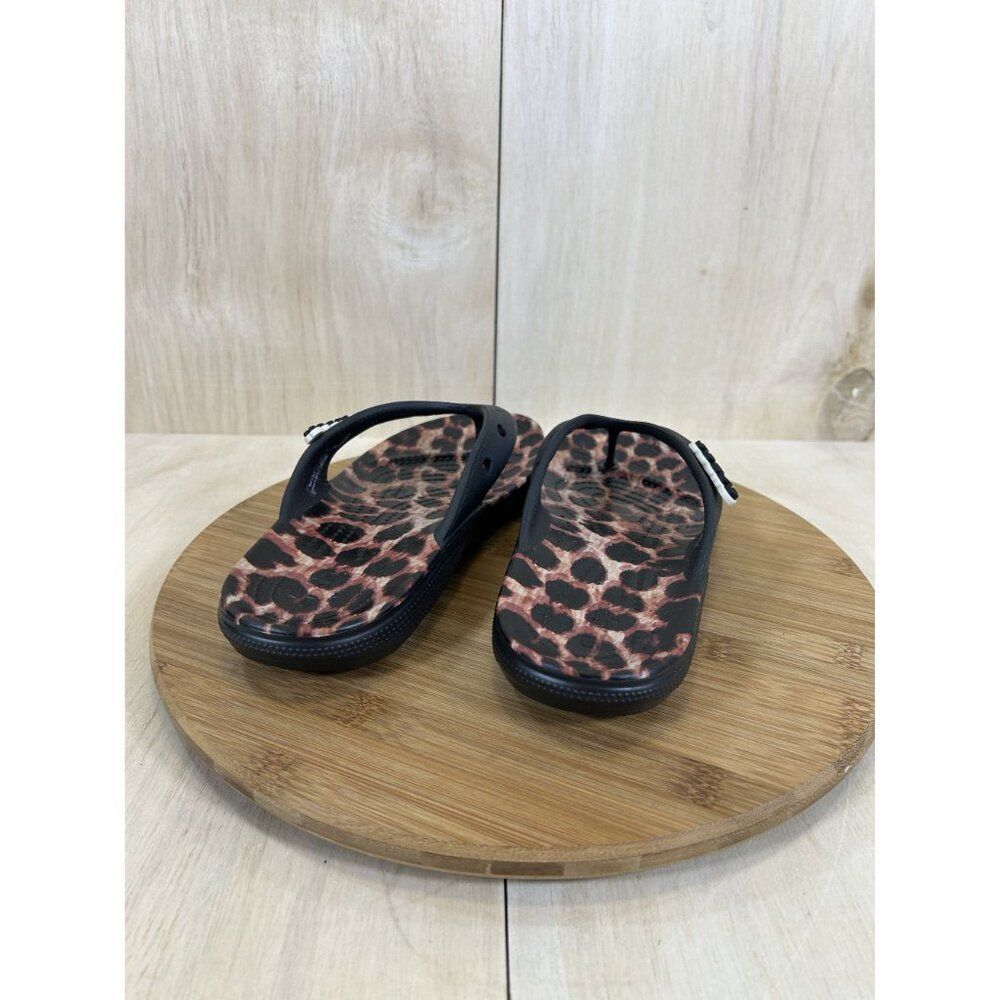 CROCS Leopard Print Flip Flop Sandals with Black Straps - Picture 4 of 7